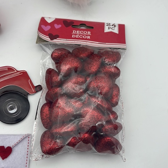 Tiered Tray Decor Valentine’s Day Kissing Booth Decorative Trays Crafts NEW - Picture 5 of 5